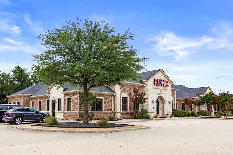 301 S Watters Rd, Allen, TX à louer - Photo du bâtiment - Image 3 de 77