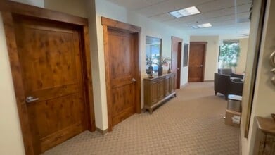 56 Edwards Village Blvd, Edwards, CO à louer - Vidéo sur l’inscription commerciale