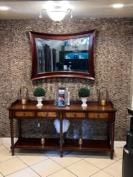 2139 NE 2nd St, Ocala, FL à vendre - Photo du bâtiment - Image 2 de 19