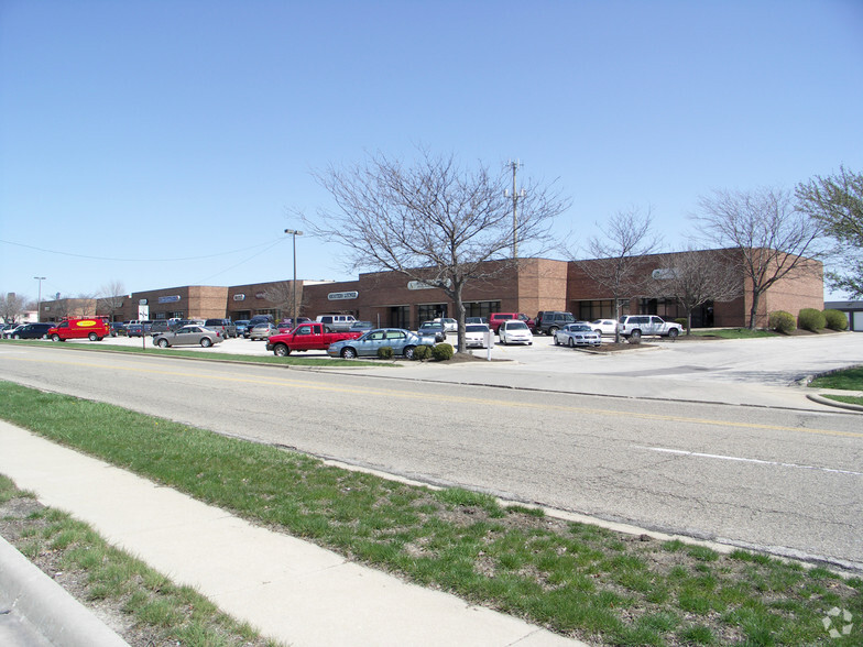 503 N Prospect Rd, Bloomington, IL for lease - Primary Photo - Image 1 of 1