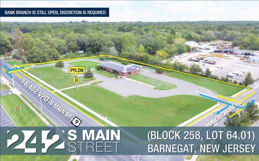 242 S Main St, Barnegat, NJ à vendre Photo du bâtiment- Image 1 de 2