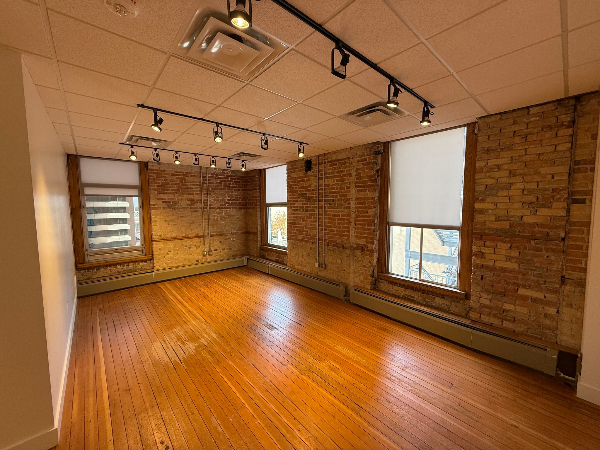 10 W 100 S, Salt Lake City, UT à louer Photo intérieure- Image 1 de 3