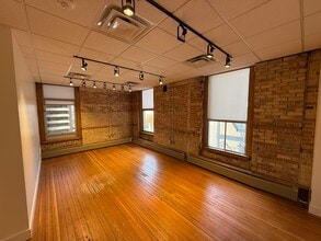 10 W 100 S, Salt Lake City, UT à louer Photo intérieure- Image 1 de 3