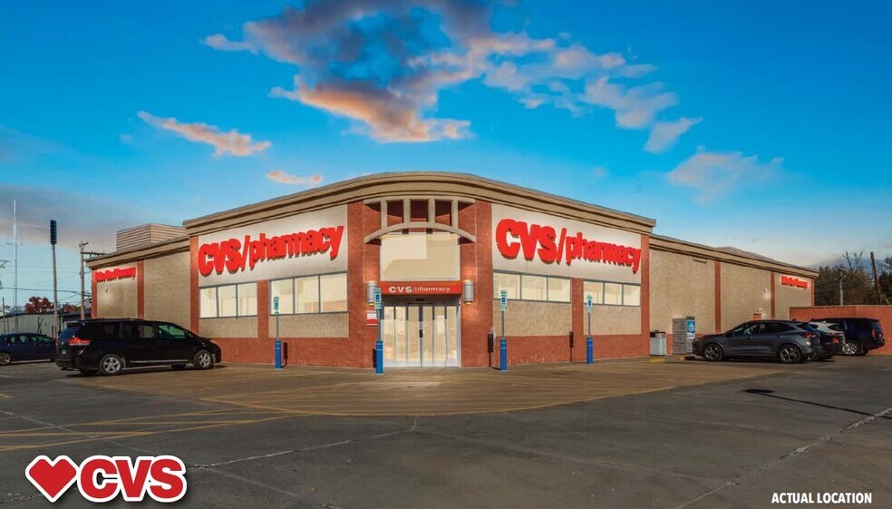 303 S State St, Jerseyville, IL for sale - Building Photo - Image 1 of 1