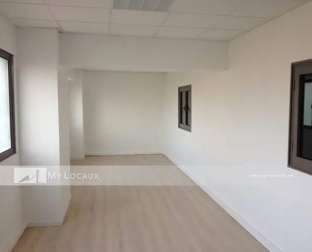 Flex dans Villeneuve-la-Garenne à louer - Photo intérieure - Image 3 de 6