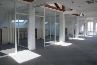 More details for 8 Allée Du Vignoble, Reims - Office for Lease