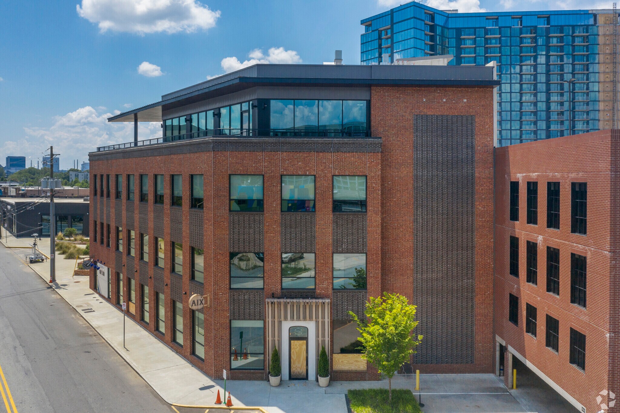934-976 Brady Ave NW, Atlanta, GA for lease Primary Photo- Image 1 of 17