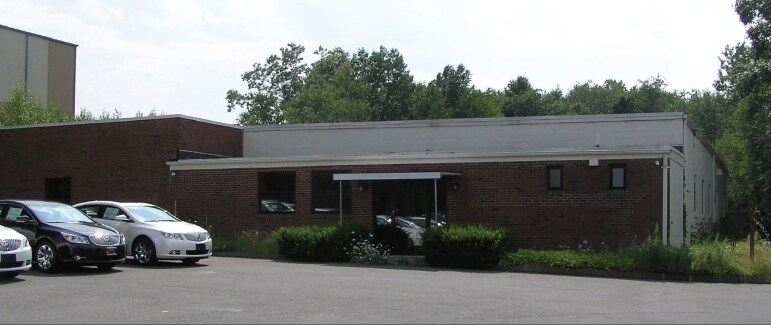 178 Commercial St, Watertown, CT à vendre - Photo principale - Image 3 de 4