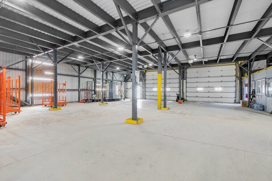 14410 Rue Rolland-Desjardins, Mirabel, QC à vendre - Photo du bâtiment - Image 2 de 57
