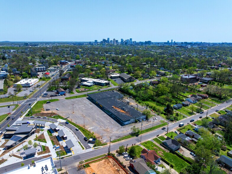 2501 Clarksville Pike, Nashville, TN à vendre - Photo du bâtiment - Image 2 de 3