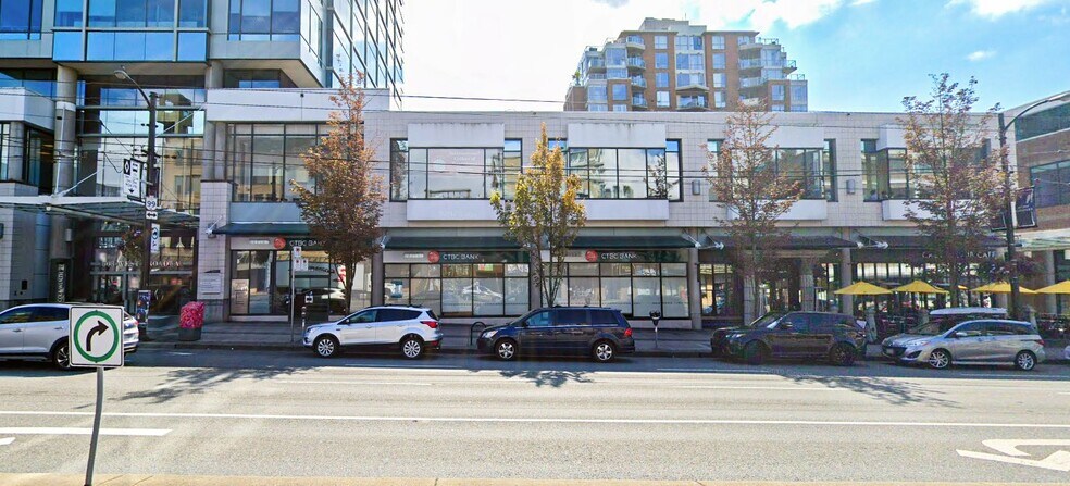 1508 W Broadway, Vancouver, BC à louer - Photo du bâtiment - Image 1 de 2