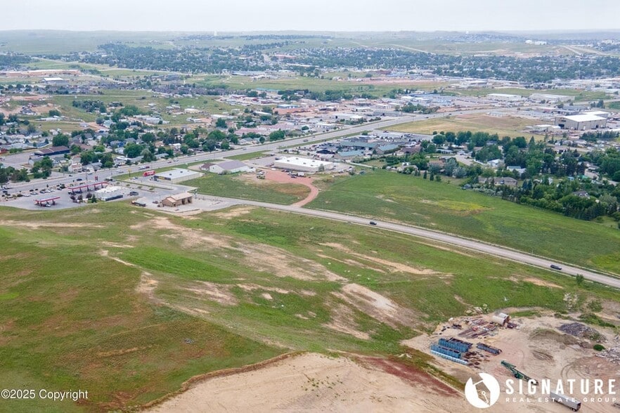 E Shoshone Ave, Gillette, WY for sale - Building Photo - Image 3 of 8