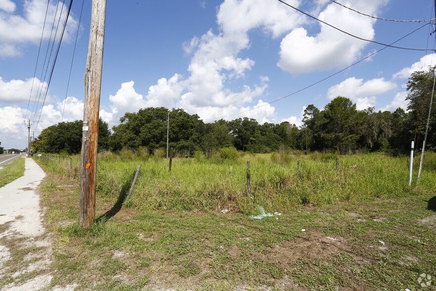 5050 Dr Martin Luther King Jr Blvd, Plant City, FL à vendre - Photo du bâtiment - Image 2 de 4