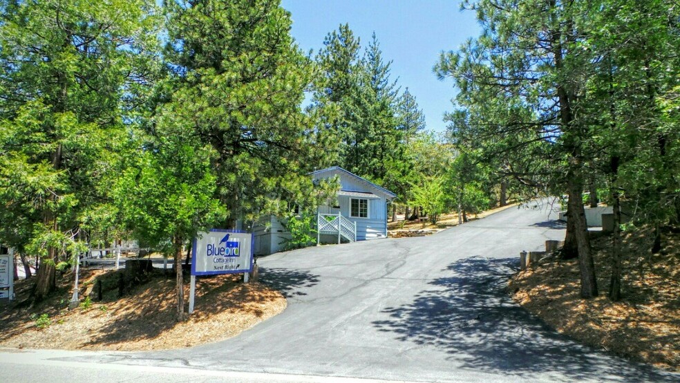 26905 Hwy 243, Idyllwild, CA à vendre - Photo du bâtiment - Image 1 de 1