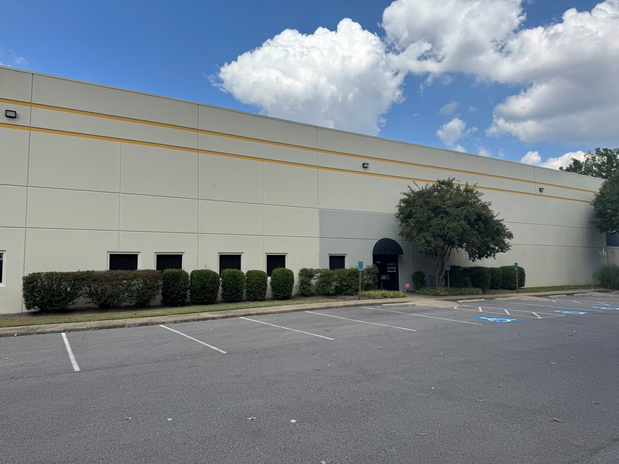 3474 Winchester Rd, Memphis, TN for lease Building Photo- Image 1 of 9