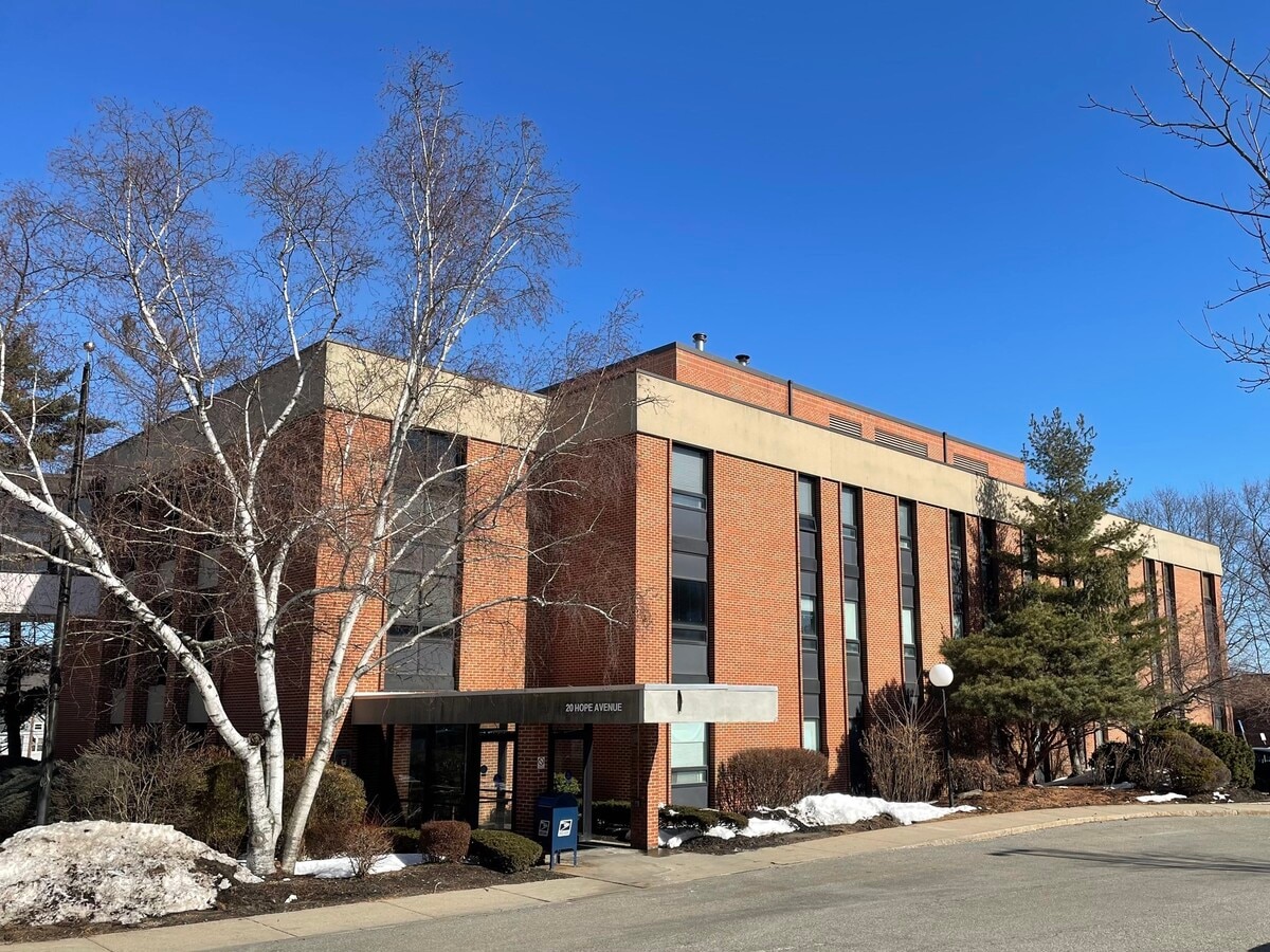 20 Hope Ave, Waltham, MA 02453 - Unit 207 -  - Interior Photo - Image 1 of 19