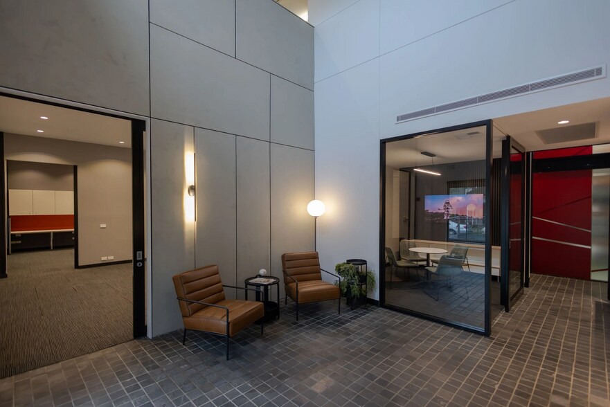 11 Barclay St, Marrickville à louer - Hall d’entrée - Image 2 de 3