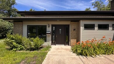 682 W Boughton Rd, Bolingbrook, IL for lease Building Photo- Image 1 of 10