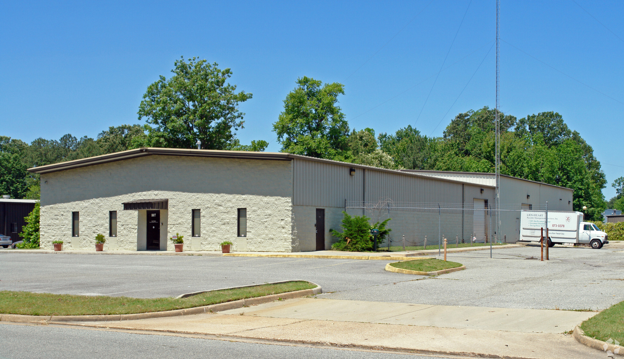 807 Blue Crab Rd, Newport News, VA à vendre Photo du bâtiment- Image 1 de 1