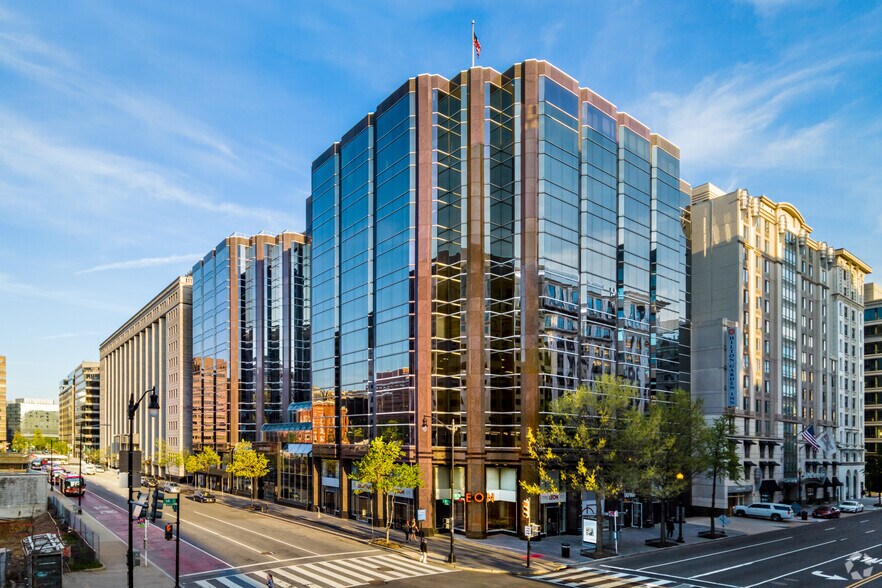 1350 Eye St NW, Washington, DC à louer - Photo du bâtiment - Image 3 de 11