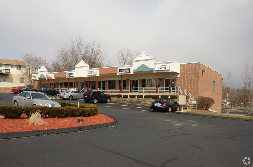 446-450 S Main St, New Britain, CT à vendre - Photo principale - Image 1 de 1