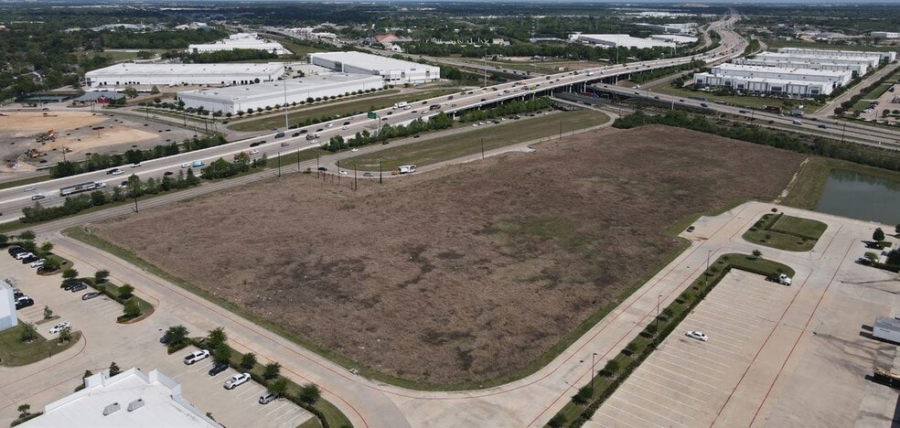 Lp 8 Access Rd, Missouri City, TX for lease - Building Photo - Image 2 of 5