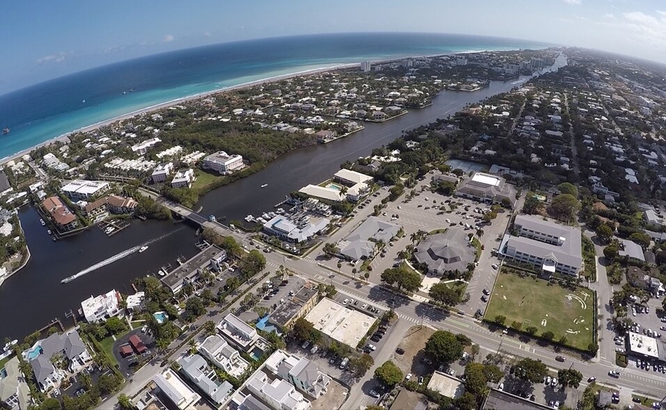 800 Palm Trl, Delray Beach, FL for sale - Aerial - Image 3 of 4
