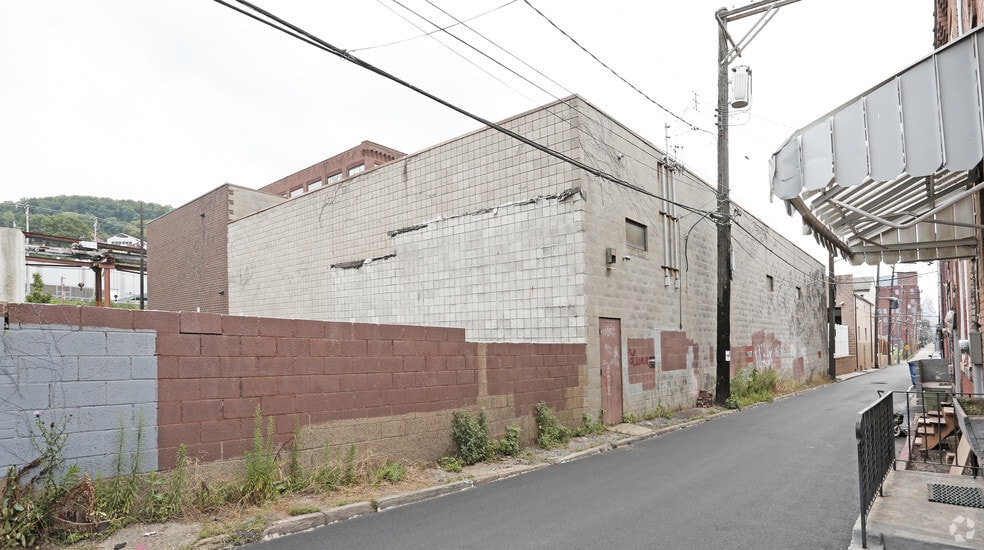 3021 Liberty Ave, Pittsburgh, PA à vendre - Photo du bâtiment - Image 2 de 17