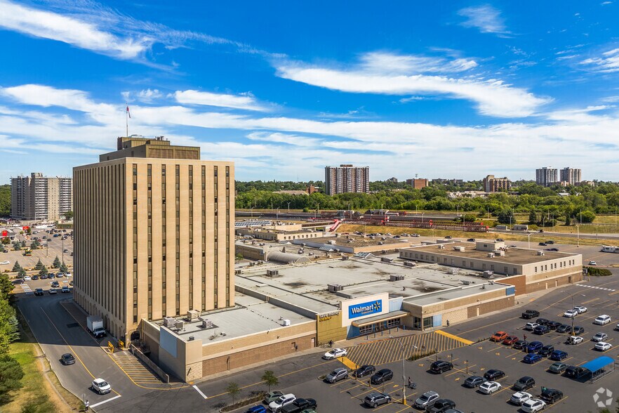 2323 Riverside Dr, Ottawa, ON à louer - Aérien - Image 3 de 3