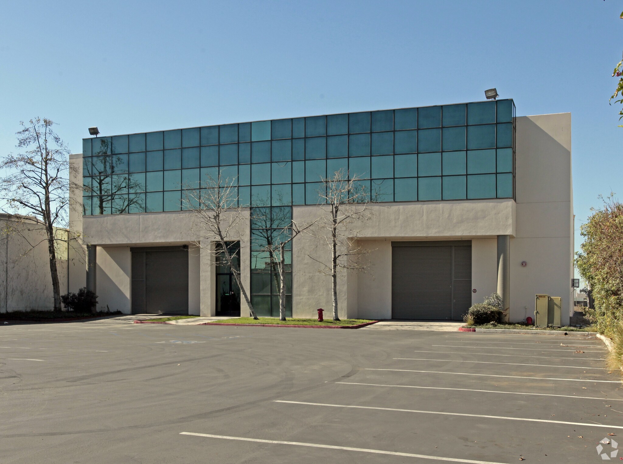 3210 S Standard Ave, Santa Ana, CA à vendre Photo principale- Image 1 de 13