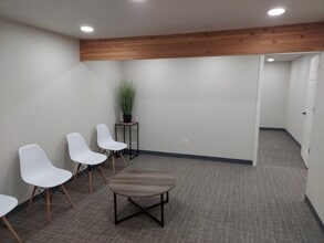 1224 N Idaho St, Post Falls, ID for lease Interior Photo- Image 1 of 6