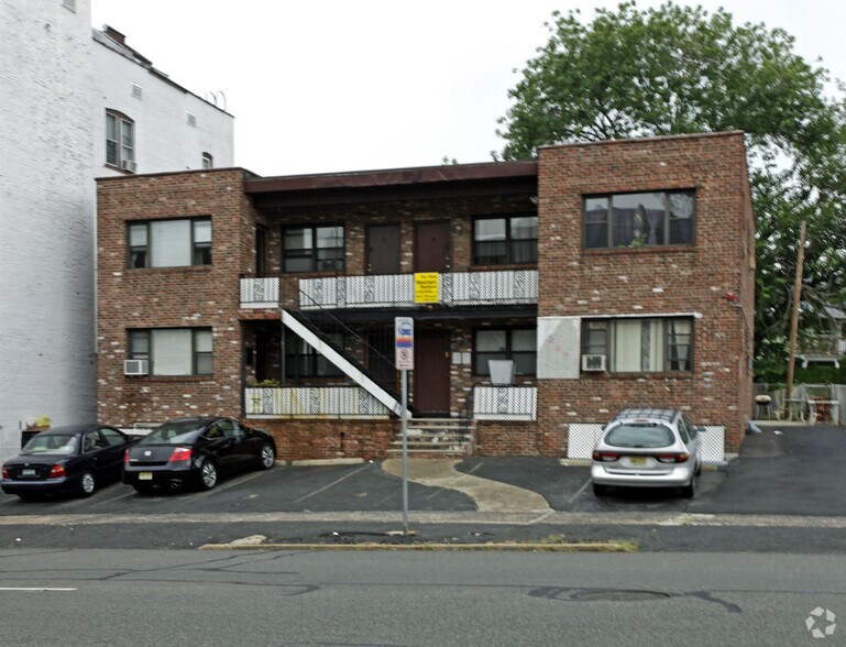 449 Washington Ave, Belleville, NJ for lease - Building Photo - Image 2 of 2