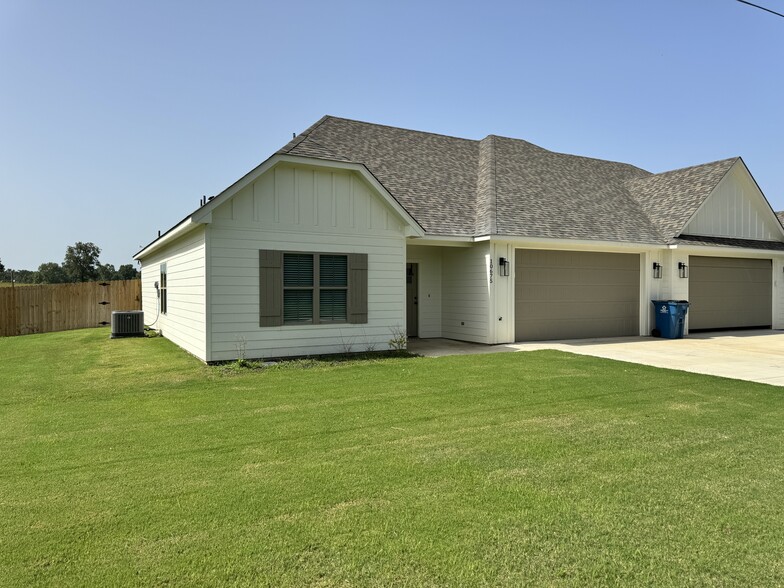 10675 County Road 152 W, Bullard, TX à vendre - Photo principale - Image 1 de 11