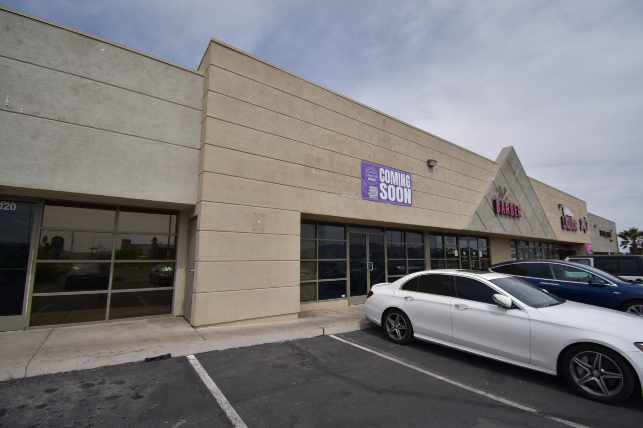 8480 S Las Vegas Blvd, Las Vegas, NV for lease Interior Photo- Image 1 of 14