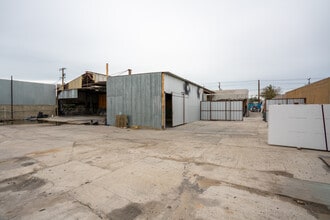 7402 Varna Ave, North Hollywood, CA for lease Interior Photo- Image 2 of 5