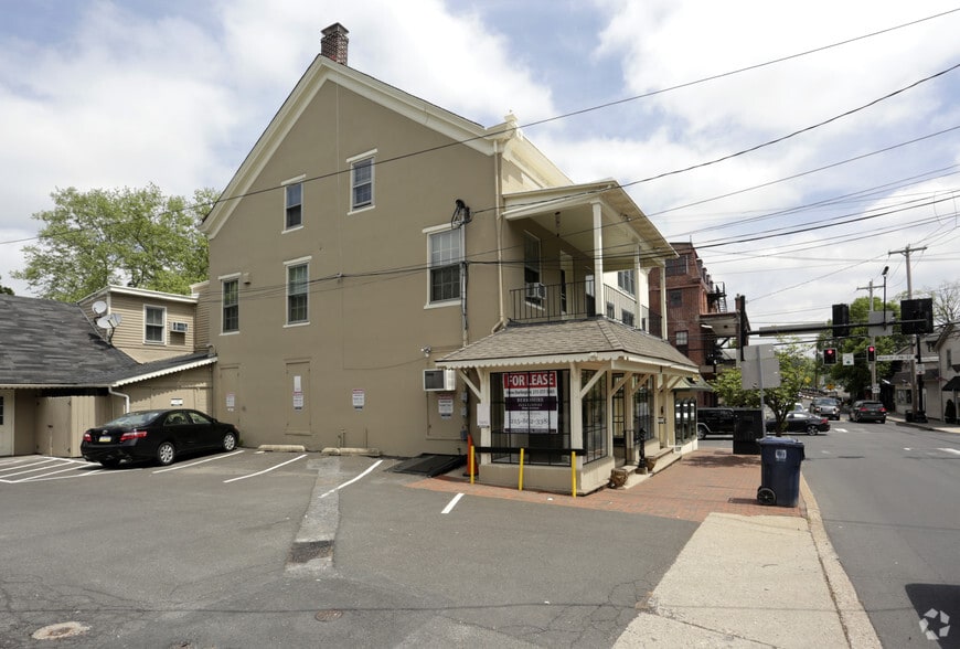 8 W Bridge St, New Hope, PA for sale - Building Photo - Image 3 of 5