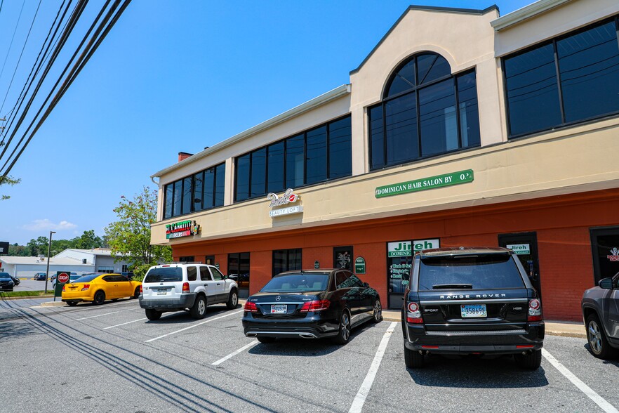 10201-10219 S Dolfield Rd, Owings Mills, MD for lease - Building Photo - Image 3 of 3