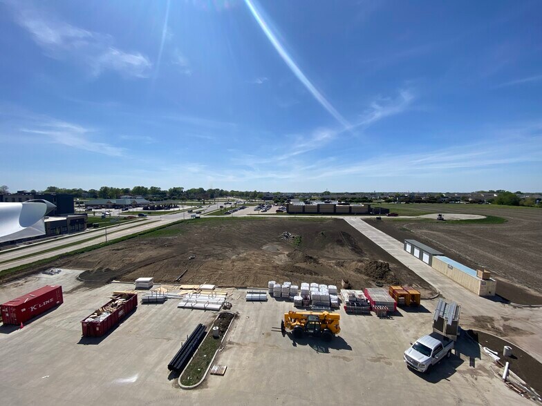 1351 Chatham Avenue Ave, Norwalk, IA à vendre - Aérien - Image 2 de 2