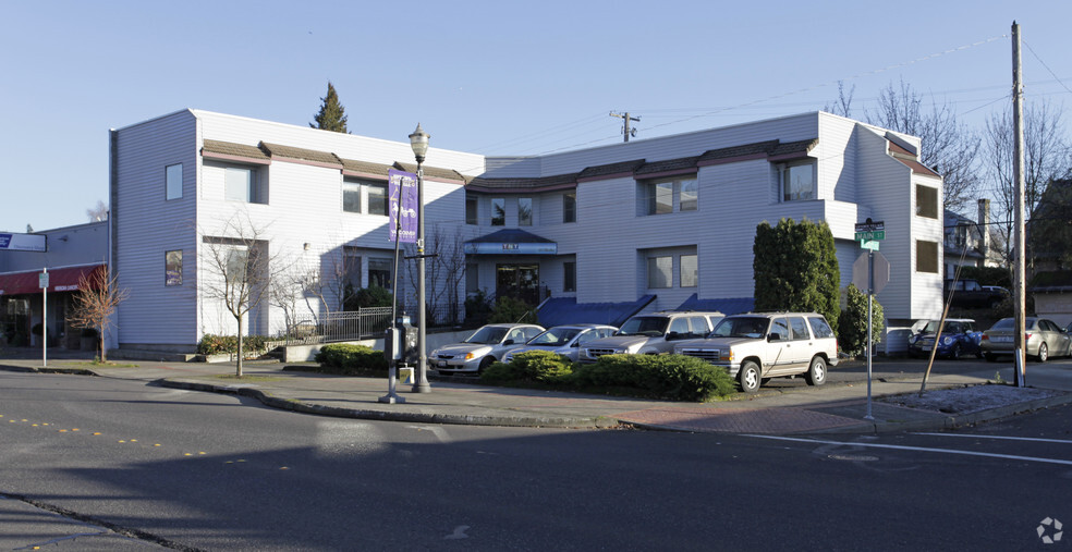 2001 Main St, Vancouver, WA for sale - Primary Photo - Image 1 of 10