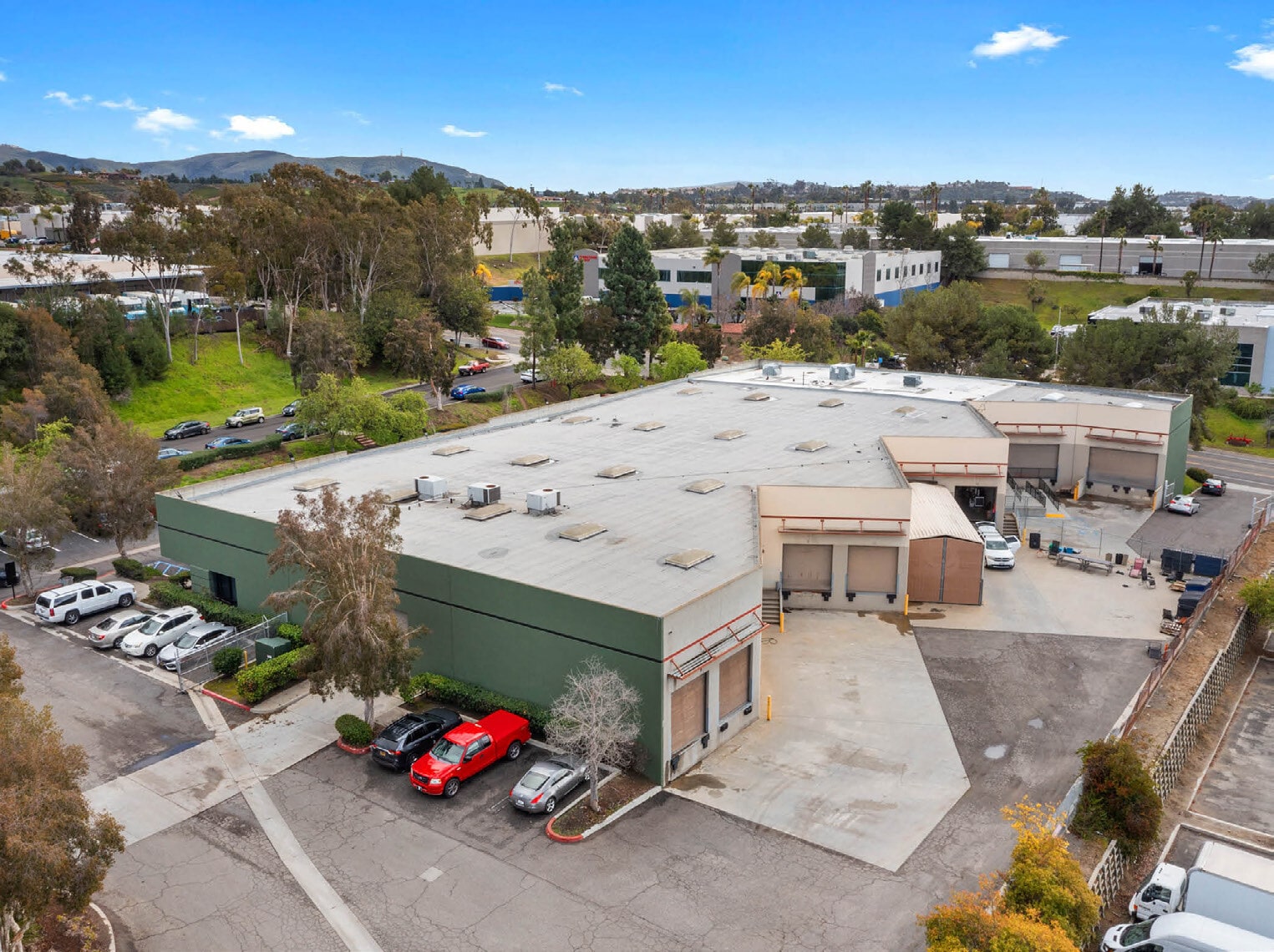 2465 Dogwood Way, Vista, CA for lease Building Photo- Image 1 of 7