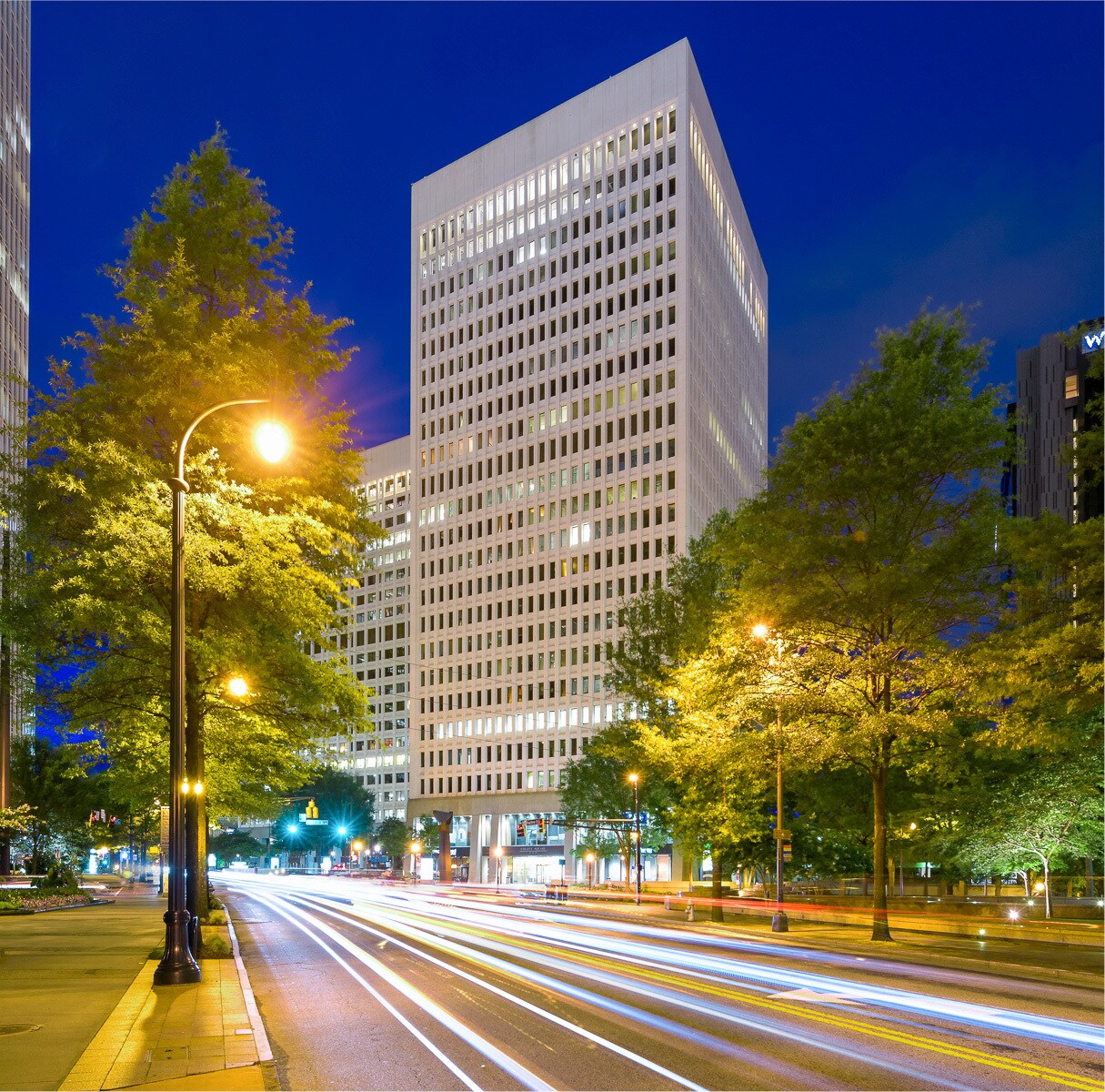 1175 Peachtree St NE, Atlanta, GA à louer Photo principale- Image 1 de 31
