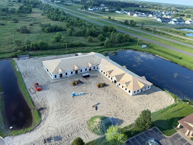 Plus de détails pour 18799 Ulysses ST NE, East Bethel, MN - Local d'activités à louer