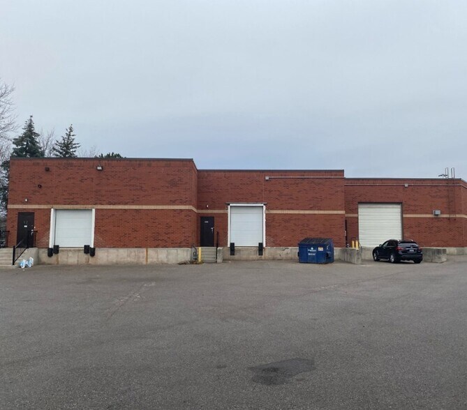 1200 S Service Rd W, Oakville, ON à louer - Photo du bâtiment - Image 3 de 4