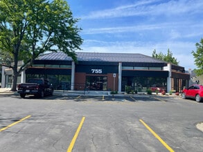 755 Delaware Ave, Longmont, CO for lease Building Photo- Image 2 of 10