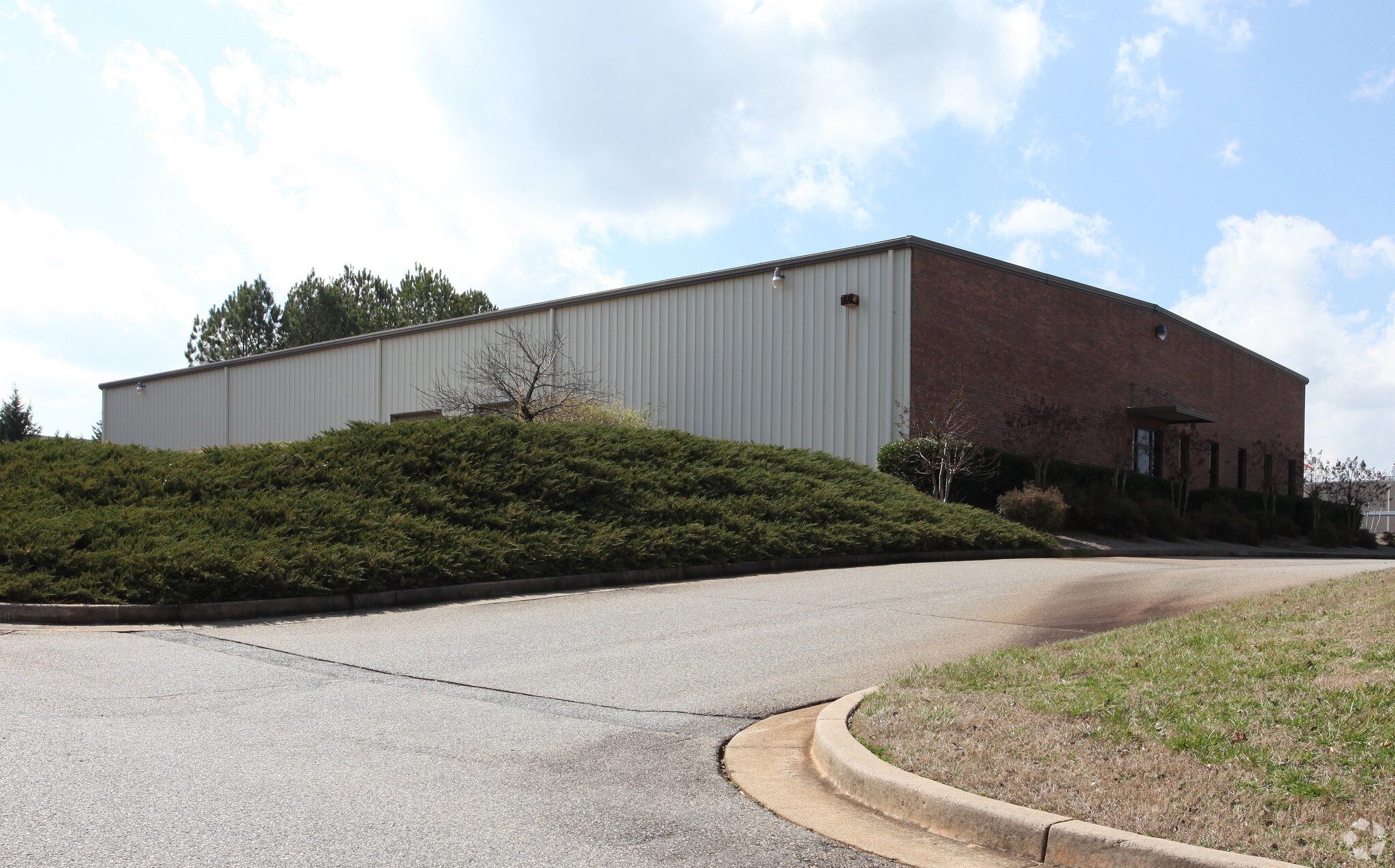 3615 North Pky, Cumming, GA for lease Primary Photo- Image 1 of 5