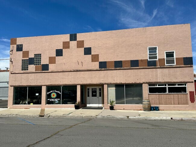 More details for 705 Cottage St, Susanville, CA - Retail for Sale