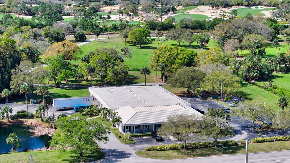9255 N US Highway 1, Sebastian, FL à vendre - Photo du bâtiment - Image 3 de 16