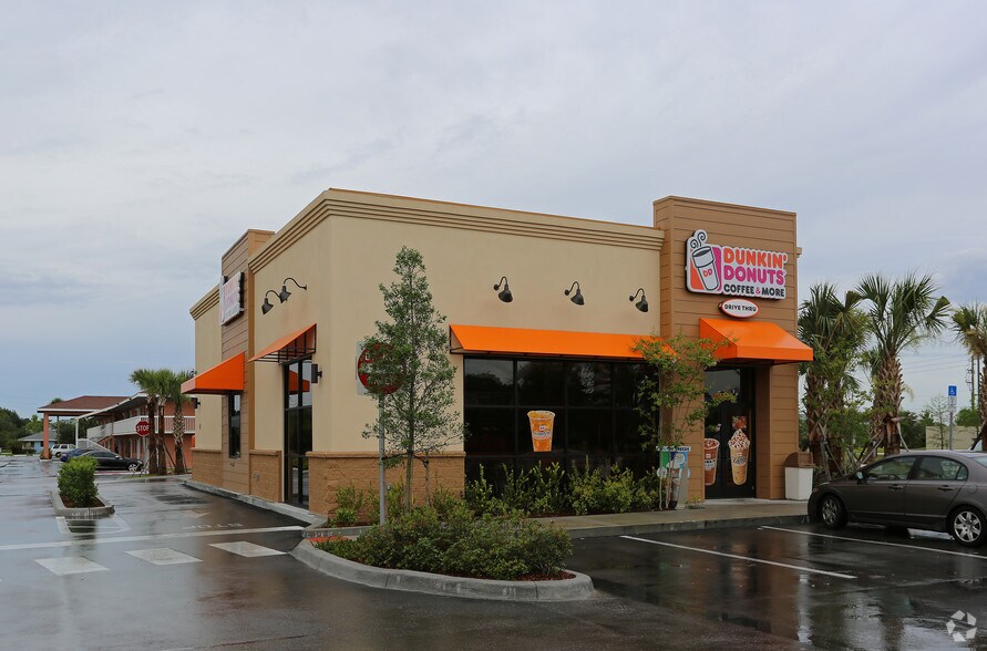 9009 20th St, Vero Beach, FL for lease - Primary Photo - Image 1 of 5