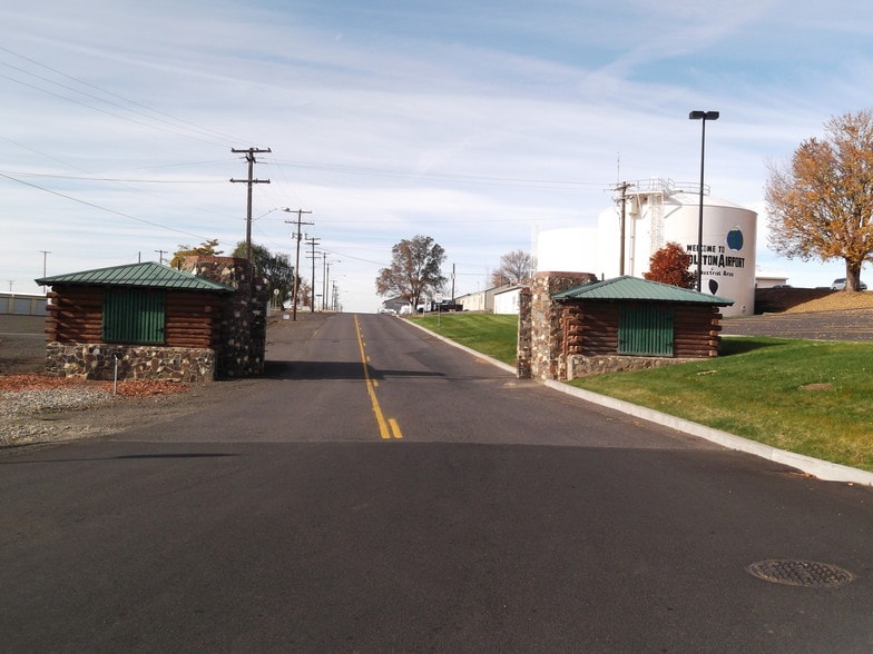 NW Airport Rd, Pendleton, OR for lease - Building Photo - Image 2 of 2