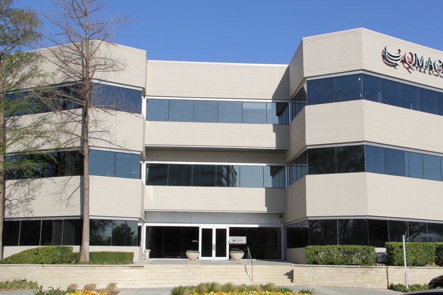 2929 N Central Expy, Richardson, TX à louer - Photo du bâtiment - Image 3 de 31
